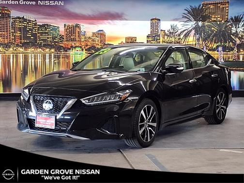 2023 Nissan Maxima SV Xtronic CVT