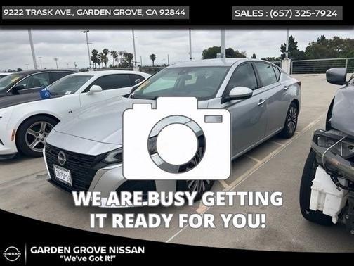 Brilliant Silver Metallic 2023 Nissan Altima 2.5 SV