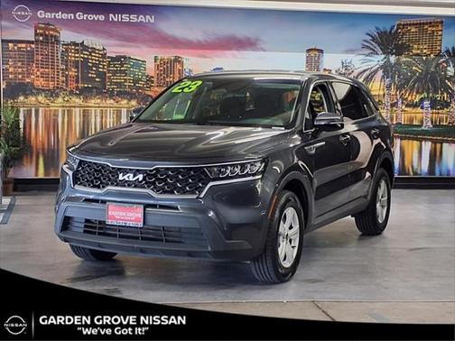 2023 Kia Sorento LX