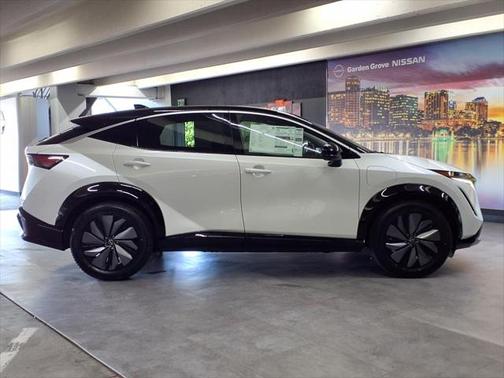 2025 Nissan ARIYA EVOLVE+