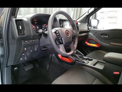 2025 Nissan Frontier PRO-X