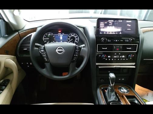 2024 Nissan Armada SL 2WD