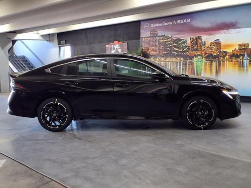 Super Black 2026 Nissan Sentra SR
