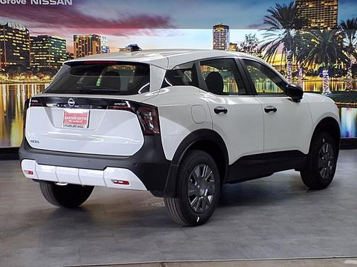 2026 Nissan Kicks S