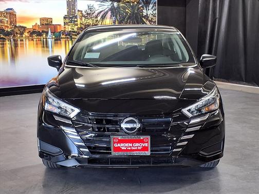 2025 Nissan Versa 1.6 S