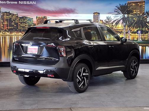 Super Black 2026 Nissan Kicks SV