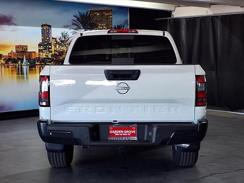 2026 Nissan Frontier S