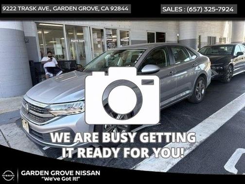 Pyrite Silver Metallic 2024 Volkswagen Jetta 1.5T SE