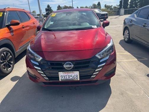 2025 Nissan Versa 1.6 SV