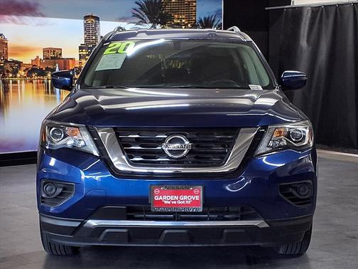 2020 Nissan Pathfinder S 2WD