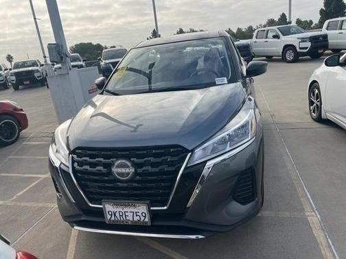 2024 Nissan Kicks S