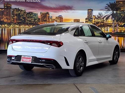 2023 Kia K5 LXS