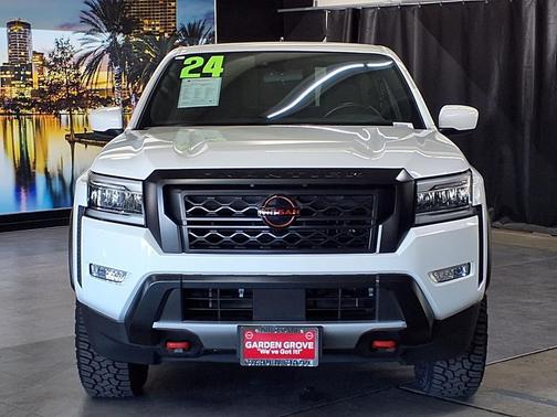 2024 Nissan Frontier PRO-X