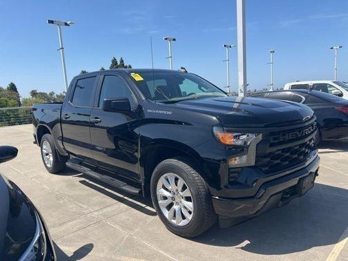 Black 2024 Chevrolet Silverado 1500 Custom