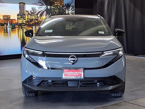 2026 Nissan Leaf PLATINUM+