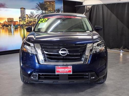 2022 Nissan Pathfinder S 2WD