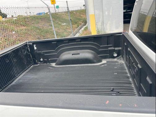 Bright White Clearcoat 2024 RAM 1500 Classic SLT