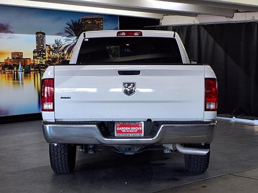 Bright White Clearcoat 2024 RAM 1500 Classic SLT