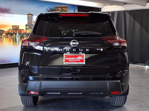 2026 Nissan Rogue S