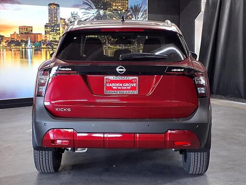 2026 Nissan Kicks SV