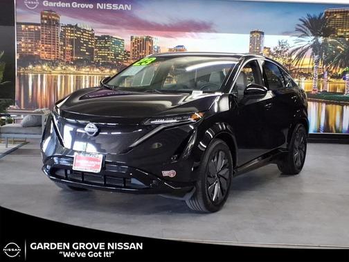 Black Diamond Pearl 2023 Nissan ARIYA ENGAGE