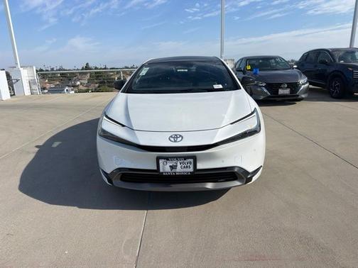 Pearl 2024 Toyota Prius Limited
