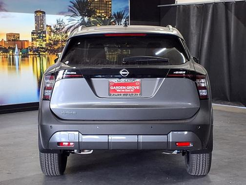 Gun Metallic 2026 Nissan Kicks SV