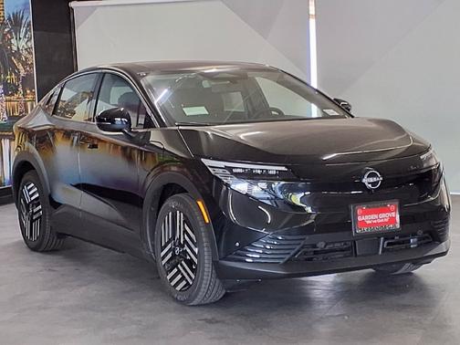 Black Diamond Pearl 2026 Nissan Leaf SV+
