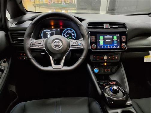 2025 Nissan Leaf SV PLUS