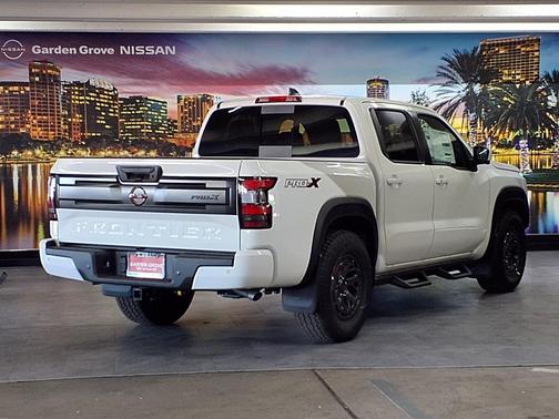 2026 Nissan Frontier PRO-X