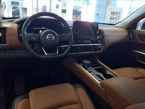 2025 Nissan Pathfinder Platinum FWD