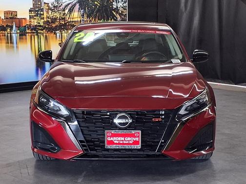 Scarlet Ember 2024 Nissan Altima SR Intelligent AWD