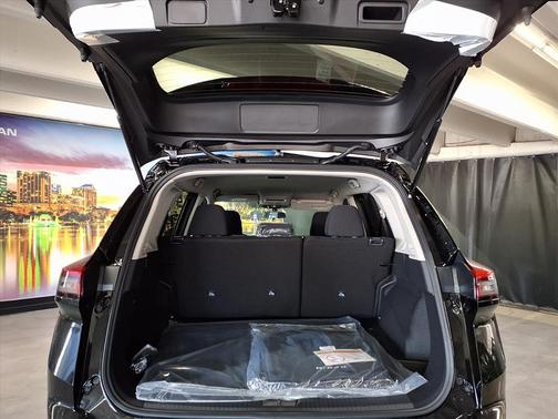 2026 Nissan Rogue S