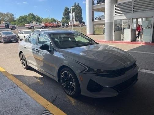 2024 Kia K5 GT-Line