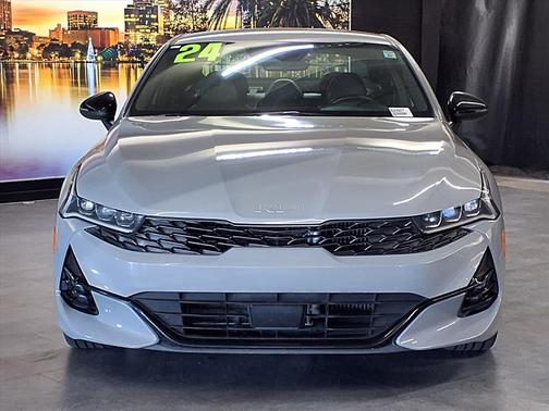 2024 Kia K5 GT-Line