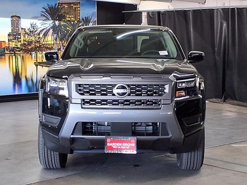 Super Black 2026 Nissan Frontier SV