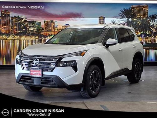 2025 Nissan Rogue SV