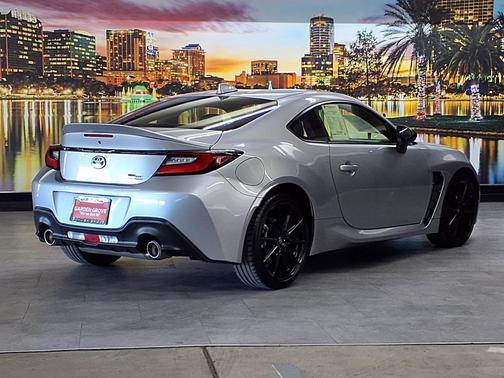 2024 Toyota GR86 Premium