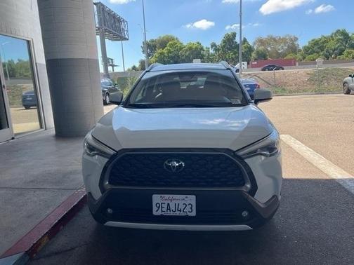 2023 Toyota Corolla Cross XLE
