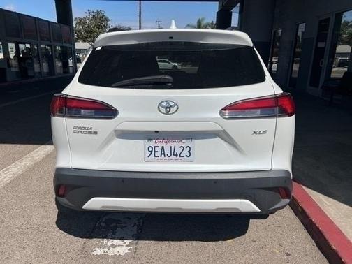 2023 Toyota Corolla Cross XLE