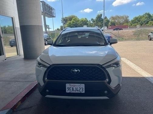 2023 Toyota Corolla Cross XLE