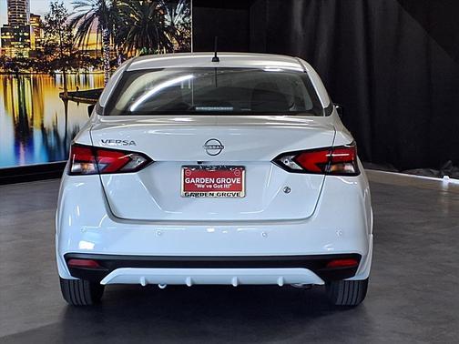 2025 Nissan Versa 1.6 S