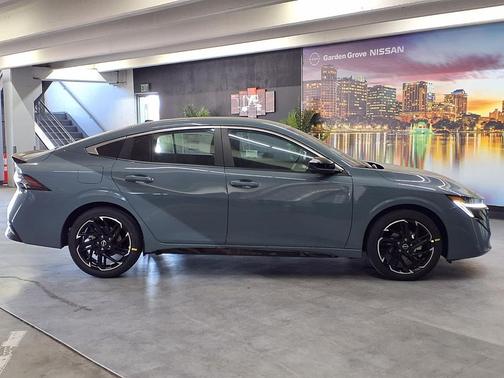 Atlantic Gray Metallic 2026 Nissan Sentra SR
