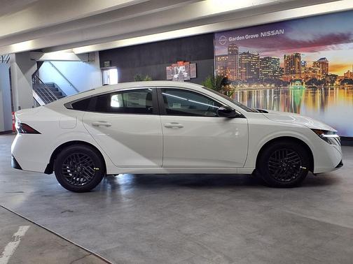 Fresh Powder 2026 Nissan Sentra SV