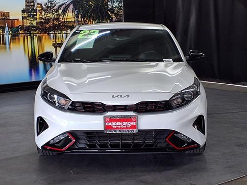 Snow White Pearl 2023 Kia Forte GT-Line