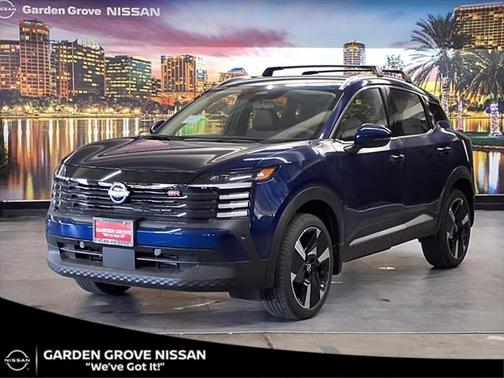 2025 Nissan Kicks SR