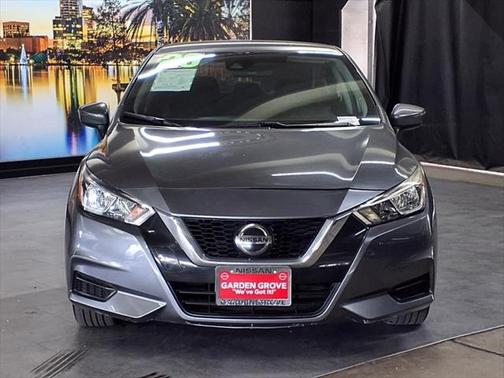 2020 Nissan Versa 1.6 SV