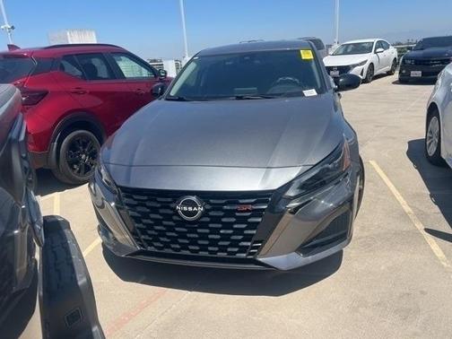 2024 Nissan Altima SR FWD