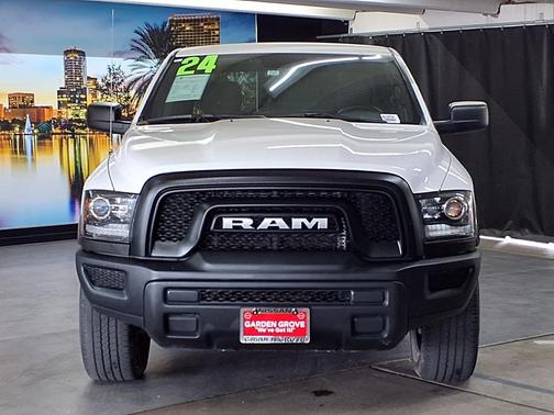 Bright White Clearcoat 2024 RAM 1500 Classic Warlock Crew Cab 4x2 5'7' Box