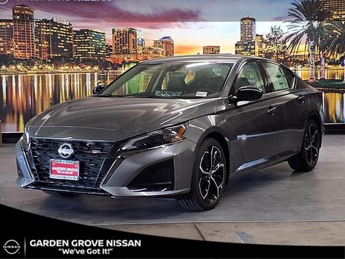 2025 Nissan Altima SR FWD